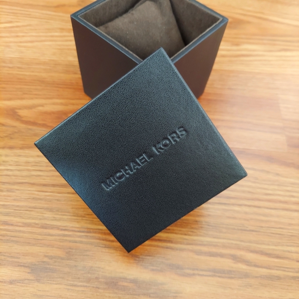 Michael Kors Hardcase Leather Watch Box
